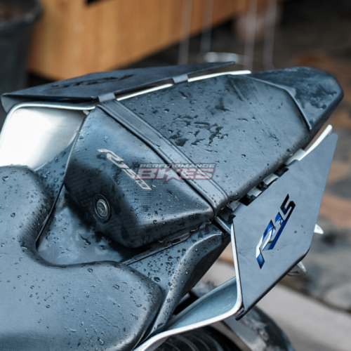 R15V4 TAIL GUARD :BLACK